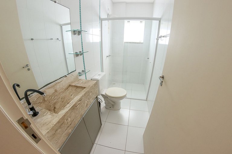 Apartamento 3 dormitórios na praia de Bombas