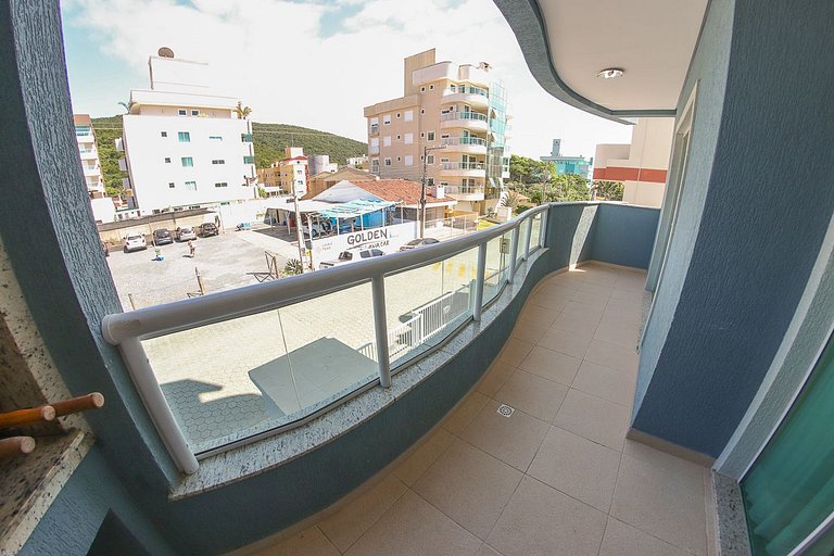 Apartamento 3 dormitórios na praia de Bombas
