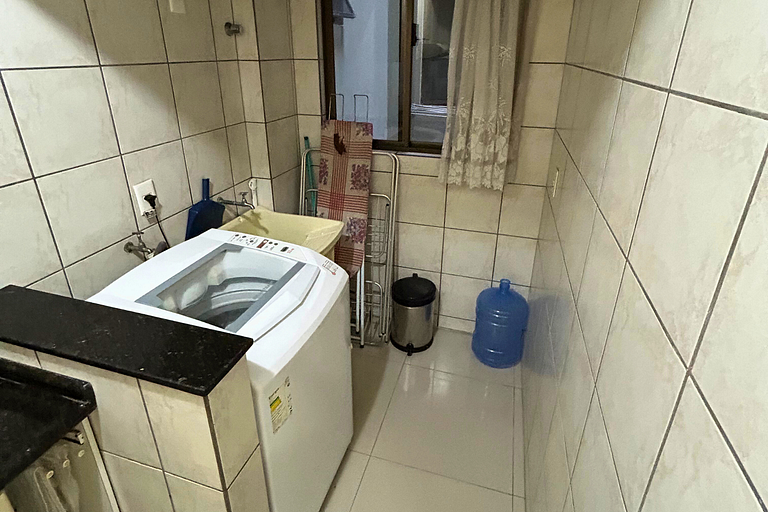 Aluguel Apartamento 3 quartos na avenida principal
