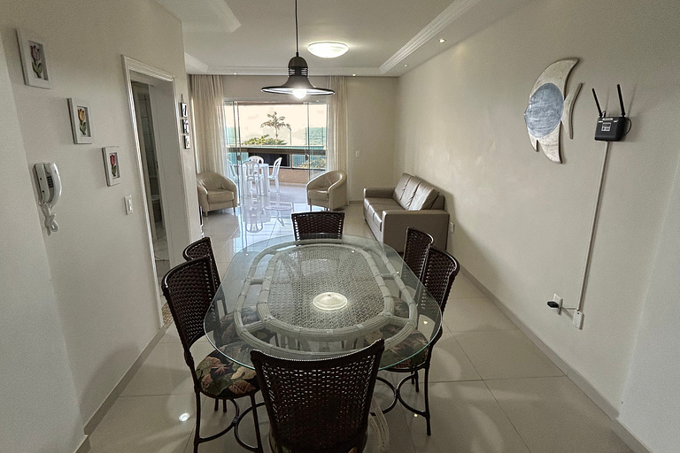 Aluguel Apartamento 3 quartos na avenida principal