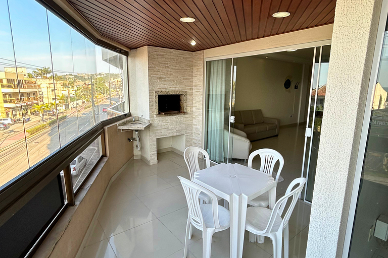 Aluguel Apartamento 3 quartos na avenida principal