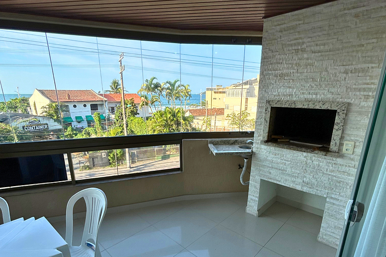 Aluguel Apartamento 3 quartos na avenida principal