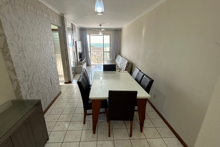 Aluguel Apartamento de frente com vista para o mar