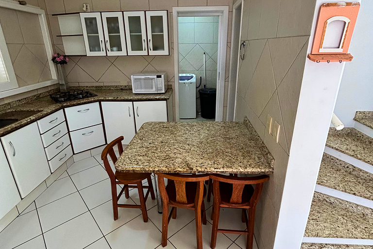 Aluguel Casa em Bombas para 12 pessoas