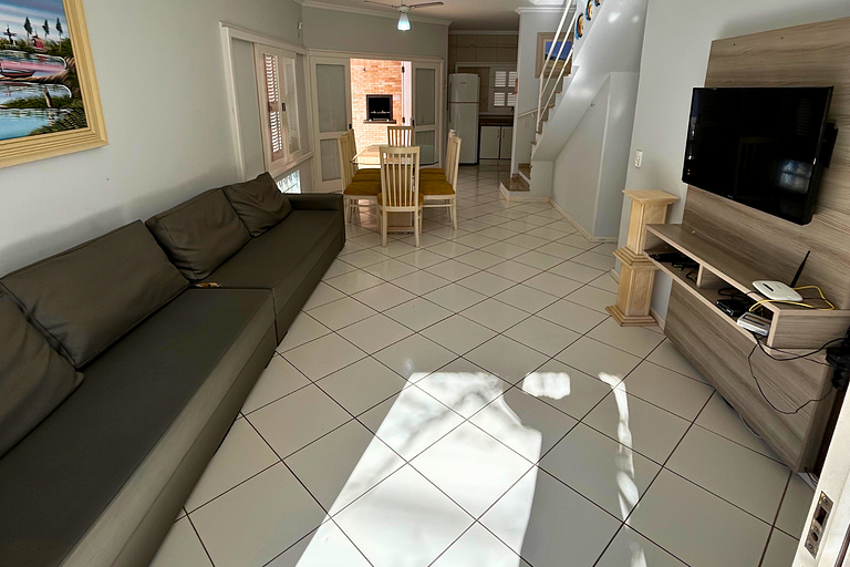 Aluguel Casa em Bombas para 12 pessoas