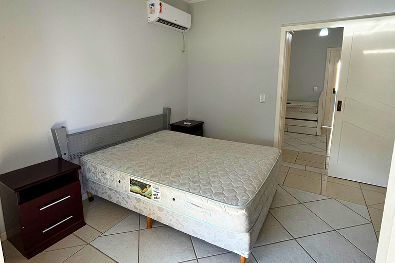 Aluguel Casa em Bombas para 12 pessoas