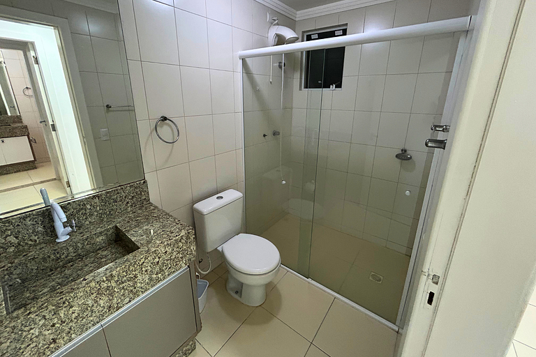 Aluguel apartamento 02 quartos em Bombas