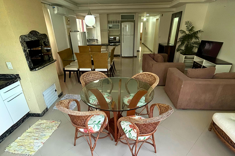 Aluguel Apartamento de 3 suítes em Bombinhas