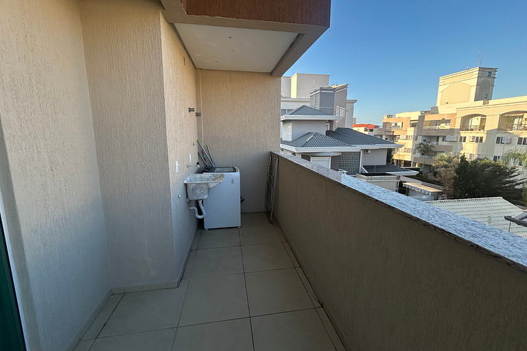 Aluguel Cobertura com 3 quartos praia de Bombas