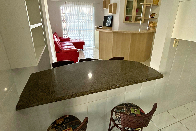 Aluguel Cobertura com piscina e vista mar emBombas
