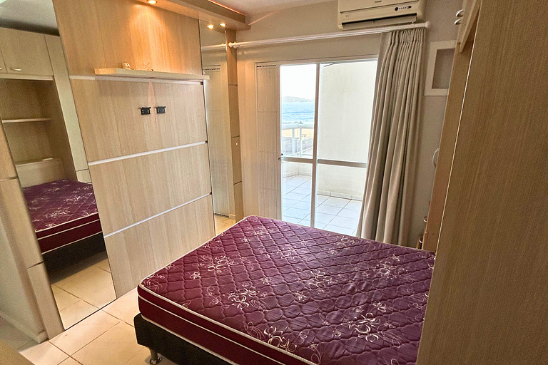 Aluguel Cobertura com piscina e vista mar emBombas
