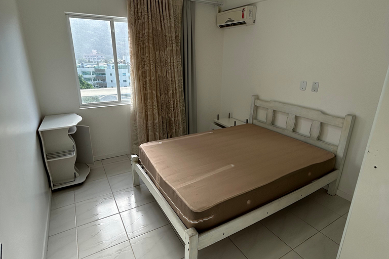 Aluguel Cobertura com piscina e vista para o mar
