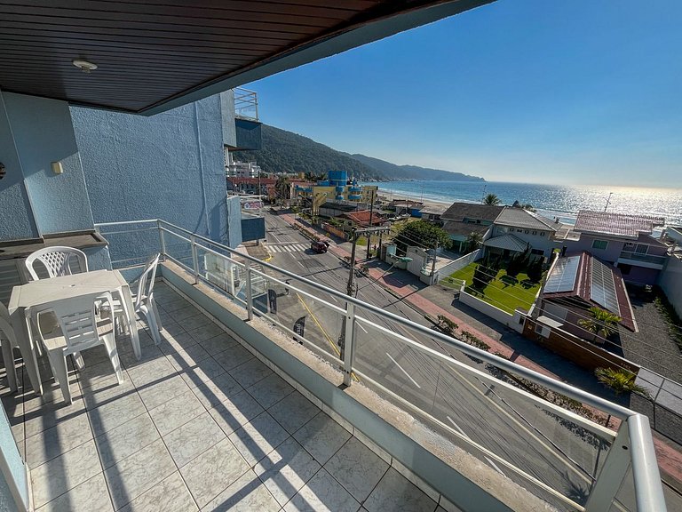 Aluguel Apto de frente para a avenida com vista para o mar